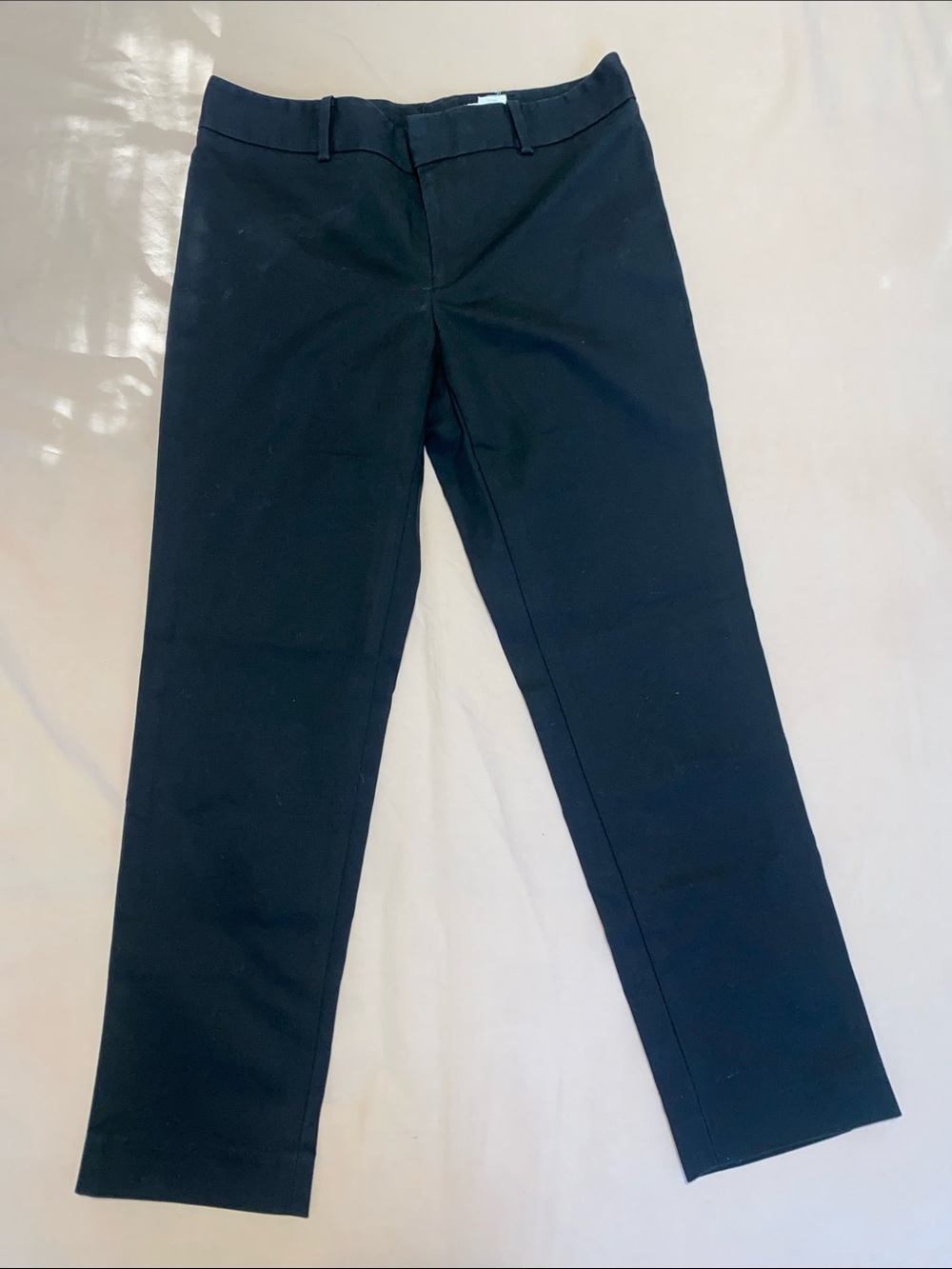 Club Monaco Women’s Black Capris - Classic Straight Fit Size 4